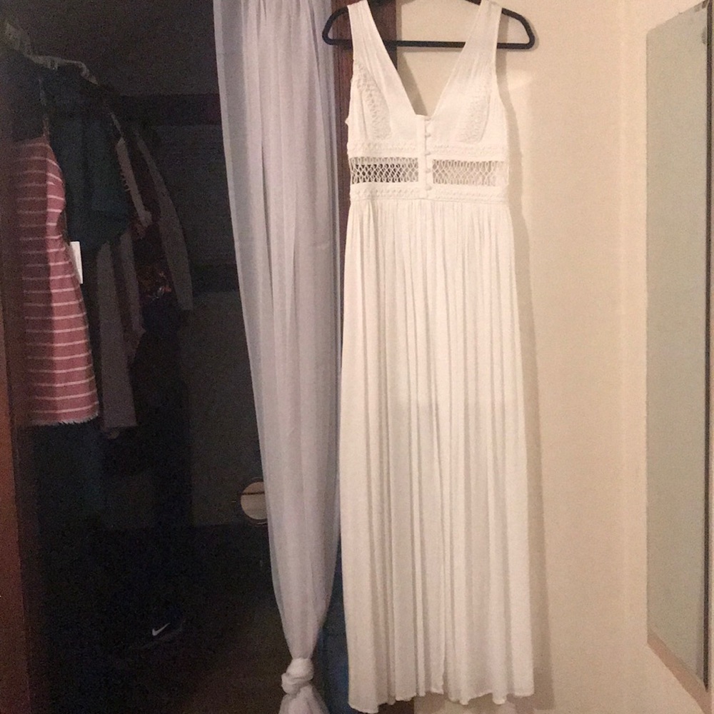 White maxi dress with woven detail